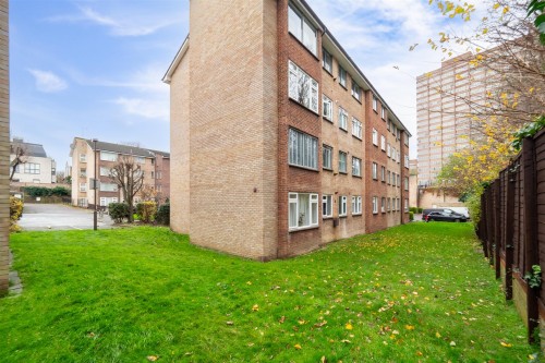 Arrange a viewing for Wellesley Road, Sutton